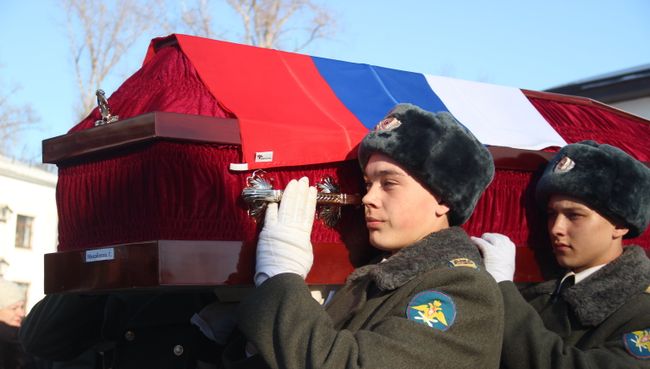Прощание с погибшими в Алеппо медиками в Биробиджане Прощание с погибшими в Алеппо медиками в Биробиджане