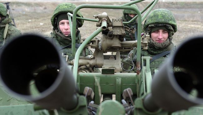 Зенитная артиллерийская установка ПВО РФ на учениях в Крыму. Архивное фото Зенитная артиллерийская установка ПВО РФ на учениях в Крыму. Архивное фото