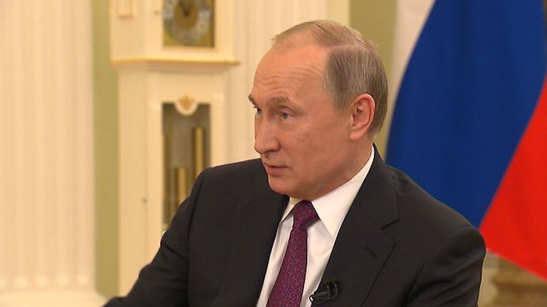 У нас люди умные – Путин про свой высокий рейтинг среди населения У нас люди умные – Путин про свой высокий рейтинг среди населения