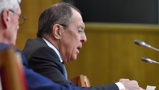 Министр иностранных дел РФ Сергей Лавров во время встречи с участниками ежегодной научно-образовательной программы Диалог во имя будущего в Москве. 14 декабря 2016 Министр иностранных дел РФ Сергей Лавров во время встречи с участниками ежегодной научно-образовательной программы Диалог во имя будущего в Москве. 14 декабря 2016