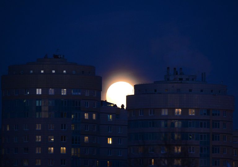 Суперлуние в Екатеринбурге Суперлуние в Екатеринбурге