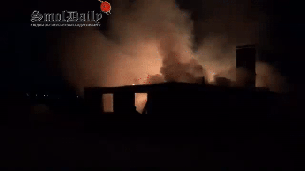 В сети появилось видео с места стрельбы в Смоленской области В сети появилось видео с места стрельбы в Смоленской области