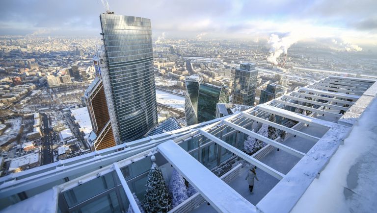 Каток на крыше башни Око ММДЦ Москва-Сити