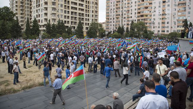 Митинг оппозиции в Баку. Архивное фото Митинг оппозиции в Баку. Архивное фото