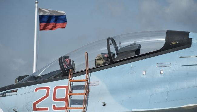 Истребитель ВКС РФ СУ-30 СМ. Архивное фото Истребитель ВКС РФ СУ-30 СМ. Архивное фото