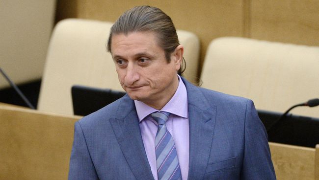 Член комитета Госдумы РФ по бюджету и налогам Сергей Чижов. Архивное фото Член комитета Госдумы РФ по бюджету и налогам Сергей Чижов. Архивное фото
