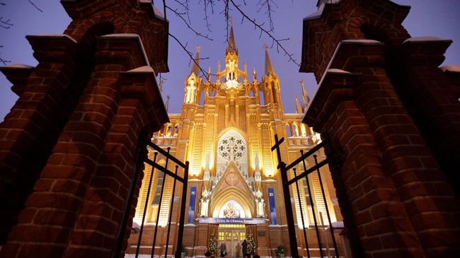 Кафедральный собор Непорочного зачатия Девы Марии в Москве