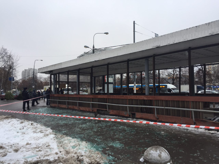 Ситуация у метро Коломенское, где раздался хлопок. 22 декабря 2016 Ситуация у метро Коломенское, где раздался хлопок. 22 декабря 2016