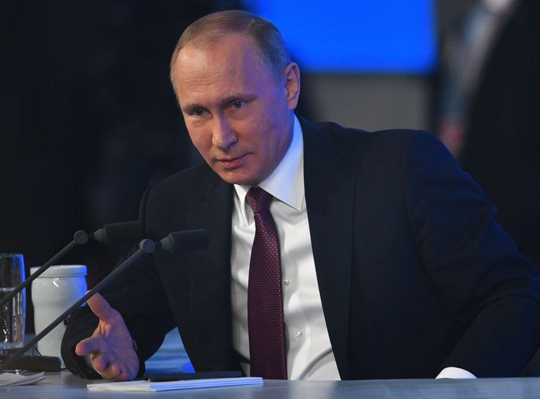 Президент РФ Владимир Путин на двенадцатой большой ежегодной пресс-конференции в Центре международной торговли на Красной Пресне. 23 декабря 2016 Президент РФ Владимир Путин на двенадцатой большой ежегодной пресс-конференции в Центре международной торговли на Красной Пресне. 23 декабря 2016