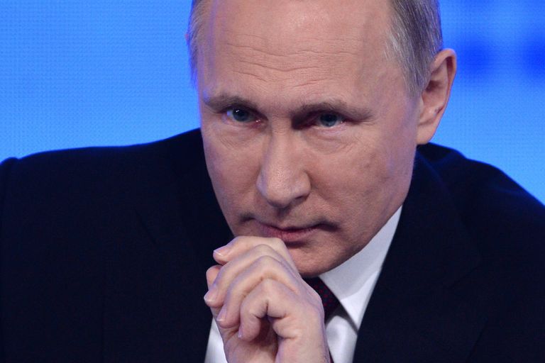 Президент РФ Владимир Путин на двенадцатой большой ежегодной пресс-конференции в Центре международной торговли на Красной Пресне Президент РФ Владимир Путин на двенадцатой большой ежегодной пресс-конференции в Центре международной торговли на Красной Пресне