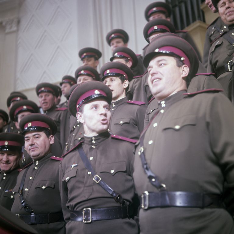Хор Краснознаменного ансамбля песни и пляски Советской Армии имени А. В. Александрова Хор Краснознаменного ансамбля песни и пляски Советской Армии имени А. В. Александрова