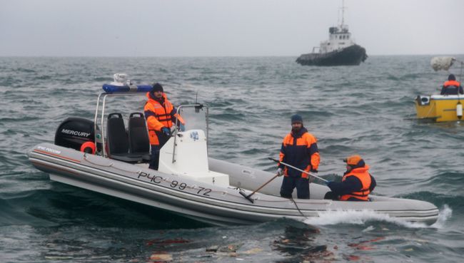 Поисково-спасательные работы на месте крушения самолёта Ту-154 Минобороны РФ в Сочи Поисково-спасательные работы на месте крушения самолёта Ту-154 Минобороны РФ в Сочи