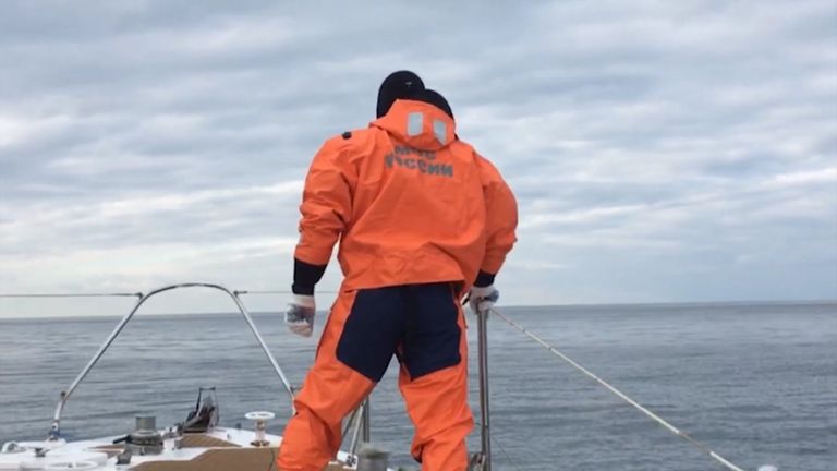 Работа спасателей МЧС в акватории Черного моря в районе крушения Ту-154