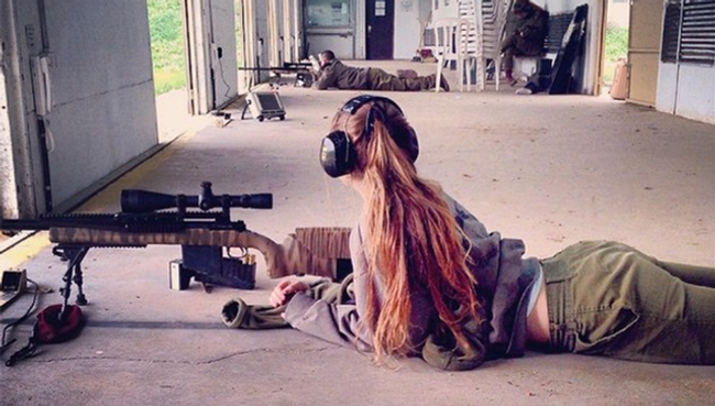 Фото из аккаунта Hot Israeli Army Girls в Instagram Фото из аккаунта Hot Israeli Army Girls в Instagram