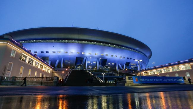 Стадион Зенит-Арена в Санкт-Петербурге. Архивное фото Стадион Зенит-Арена в Санкт-Петербурге. Архивное фото