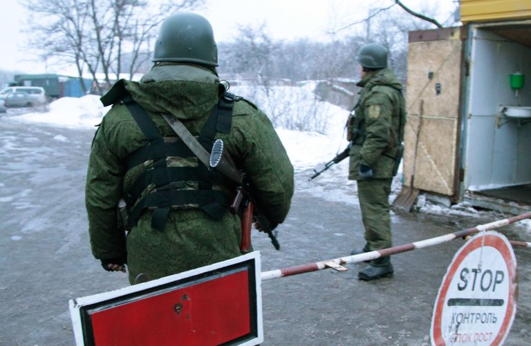 Блок-пост на окраине Горловки Донецкой области, на котором произойдет обмен военнопленными между ДНР и Украиной Блок-пост на окраине Горловки Донецкой области, на котором произойдет обмен военнопленными между ДНР и Украиной
