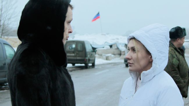 Руководитель рабочей группы ЛНР по обмену военнопленных Ольга Кобцева и уполномоченная по правам человека в ДНР Дарья Морозова. Архивное фото