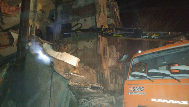 Обрушение жилого дома в Казахстане Обрушение жилого дома в Казахстане