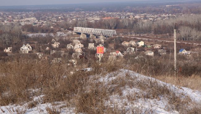 ОБСЕ мониторят участок у КПП Станица Луганская в Донбассе. Архивное фото ОБСЕ мониторят участок у КПП Станица Луганская в Донбассе. Архивное фото