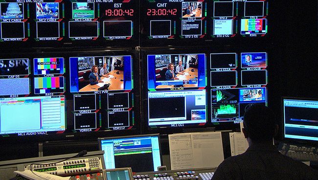 Аппаратная студия телеканала C-SPAN. Архивное фото Аппаратная студия телеканала C-SPAN. Архивное фото