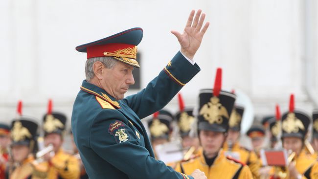 Главный военный дирижер ВС РФ Валерий Халилов Главный военный дирижер ВС РФ Валерий Халилов