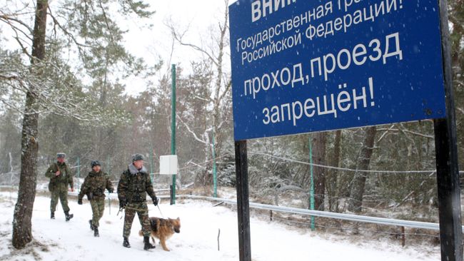 Работа пограничной заставы на российско-литовской границе в поселке Рыбачий Калининградской области. Архивное фото