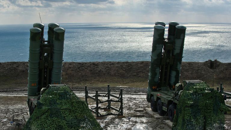 Зенитный ракетный комплекс С-400 Триумф полка противовоздушной обороны в Феодосии Зенитный ракетный комплекс С-400 Триумф полка противовоздушной обороны в Феодосии