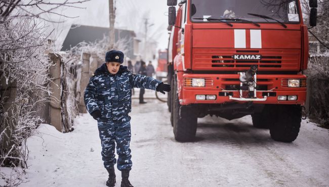 Крушение грузового самолета в Киргизии Крушение грузового самолета в Киргизии