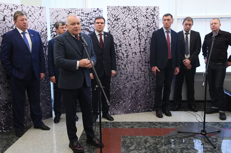 Открытие выставки Cирия. Фотохроники войны в Госдуме РФ