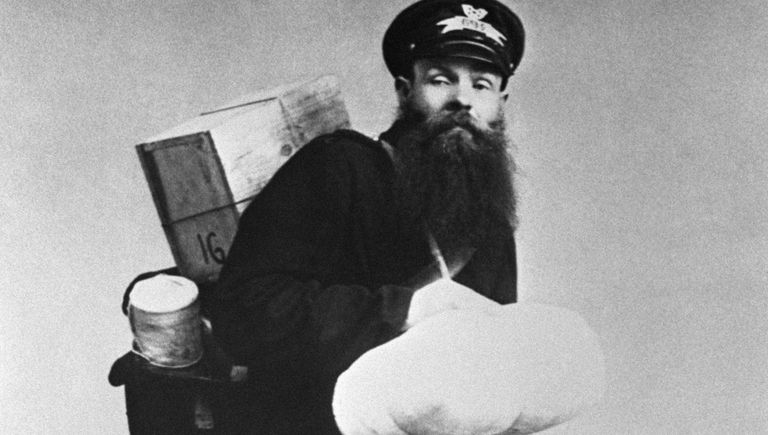 Почтальон. Москва, 1913 год Почтальон. Москва, 1913 год
