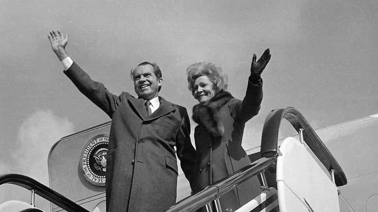 Президент США Ричард Никсон и первая леди Пэт Никсон Президент США Ричард Никсон и первая леди Пэт Никсон