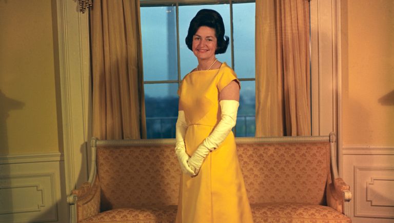 Леди Берд Джонсон в Вашингтоне, округ Колумбия, США, 1965 Леди Берд Джонсон в Вашингтоне, округ Колумбия, США, 1965
