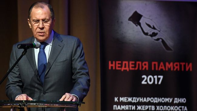 Министр иностранных дел России Сергей Лавров выступает во время открытия выставки Холокост: уничтожение, освобождение, спасение Министр иностранных дел России Сергей Лавров выступает во время открытия выставки Холокост: уничтожение, освобождение, спасение