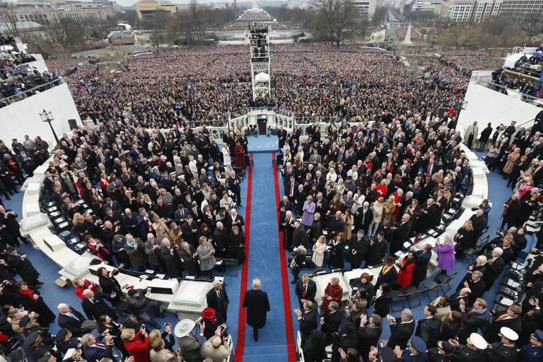 Избранный президент Дональд Трамп прибыл на инаугурацию в Капитолий в Вашингтон. 20 января 2017 Избранный президент Дональд Трамп прибыл на инаугурацию в Капитолий в Вашингтон. 20 января 2017