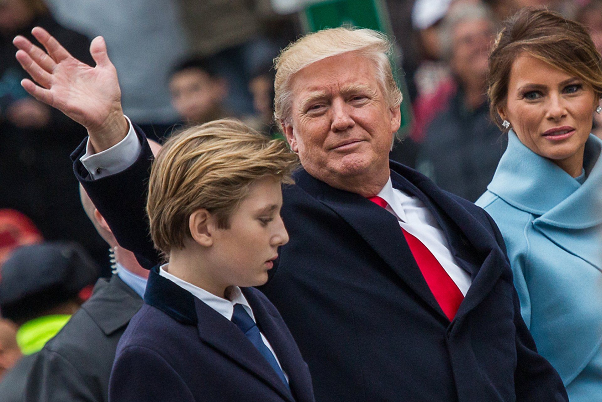 Президент США Дональд Трамп, его супруга Меланья и сын Бэррон во время парада в честь инаугурации в Вашингтоне. Президент США Дональд Трамп, его супруга Меланья и сын Бэррон во время парада в честь инаугурации в Вашингтоне. - РИА Новости, 1920, 27.01.2025