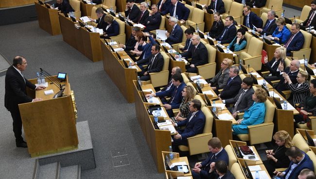 Министр иностранных дел РФ Сергей Лавров выступает на пленарном заседании Государственной Думы РФ. 25 января 2017 Министр иностранных дел РФ Сергей Лавров выступает на пленарном заседании Государственной Думы РФ. 25 января 2017