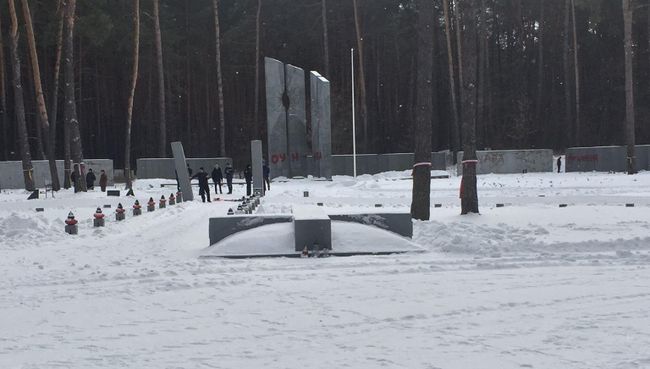 Вандалы осквернили польское военное кладбище под Киевом