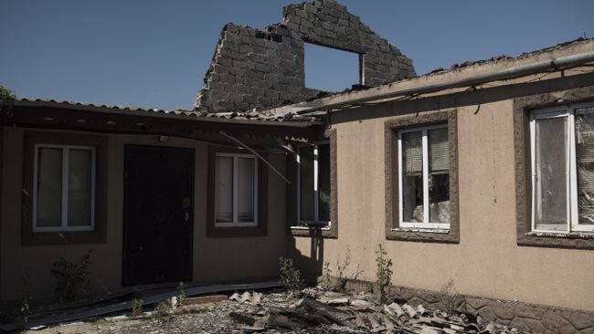 Ситуация после обстрелов в Коминтерново Донецкой области. Архивное фото Ситуация после обстрелов в Коминтерново Донецкой области. Архивное фото