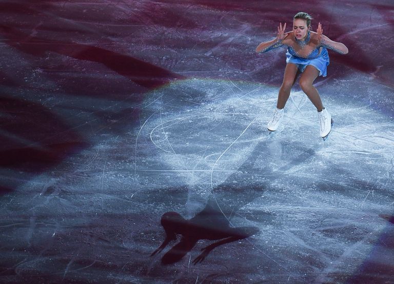 Анна Погорилая во время показательных выступлений на чемпионате Европы по фигурному катанию в Остраве Анна Погорилая во время показательных выступлений на чемпионате Европы по фигурному катанию в Остраве