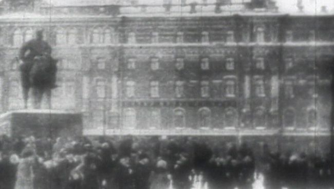 145-тысячная стачка в Петрограде. Съемки 1917 года 145-тысячная стачка в Петрограде. Съемки 1917 года