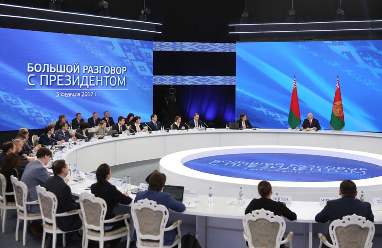Президент Белоруссии Александр Лукашенко на пресс-конференции в Минске. 3 февраля 2017 Президент Белоруссии Александр Лукашенко на пресс-конференции в Минске. 3 февраля 2017