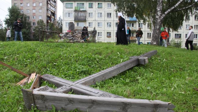 Вандалы срубили поклонный крест в Архангельске. Архивное фото Вандалы срубили поклонный крест в Архангельске. Архивное фото