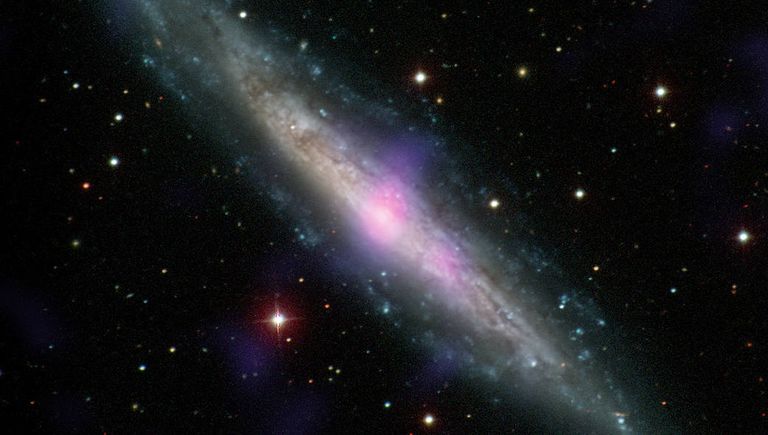 Галактика NGC 1448 Галактика NGC 1448