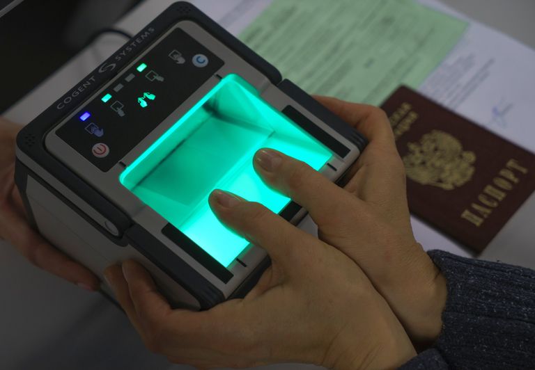 Процедура снятия биометрических данных Процедура снятия биометрических данных