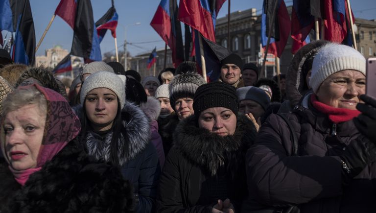 Прощание с командиром батальона ополчения ДНР Сомали Михаилом Толстых (позывной Гиви) в Донецке