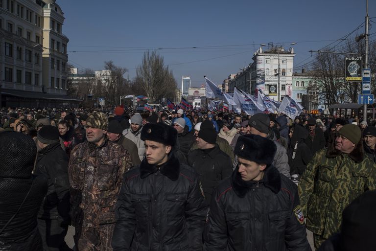Прощание с командиром батальона ополчения ДНР Сомали Михаилом Толстых (позывной Гиви) в Донецке Прощание с командиром батальона ополчения ДНР Сомали Михаилом Толстых (позывной Гиви) в Донецке