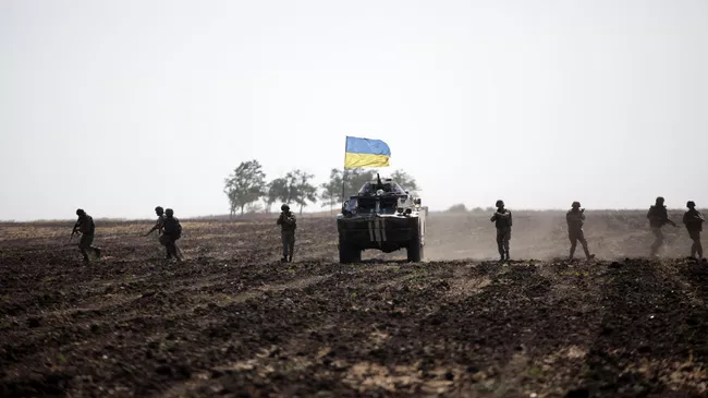 Солдаты ВСУ на востоке Украины. Архивное фото Солдаты ВСУ на востоке Украины. Архивное фото