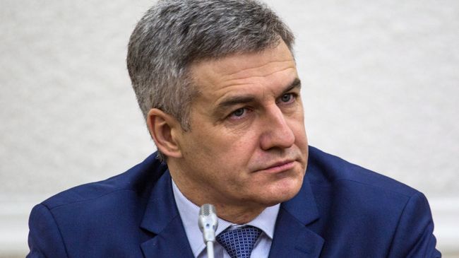 Временно исполняющий обязанности главы Республики Карелия Артур Парфенчиков Временно исполняющий обязанности главы Республики Карелия Артур Парфенчиков