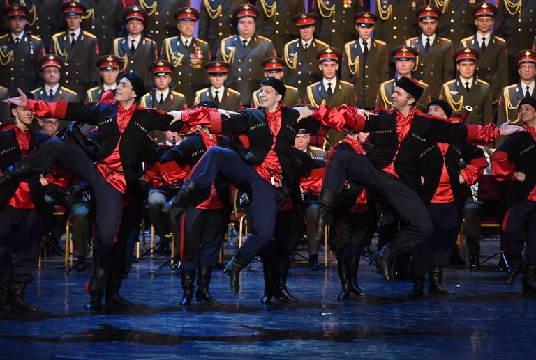 Выступление нового состава ансамбля песни и пляски Российской армии имени А. В. Александрова в Центральном академическом театре Российской армии в Москве Выступление нового состава ансамбля песни и пляски Российской армии имени А. В. Александрова в Центральном академическом театре Российской армии в Москве