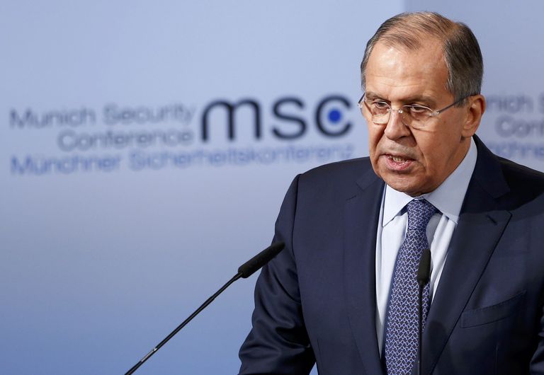 Сергей Лавров на конференции по безопасности в Мюнхене Сергей Лавров на конференции по безопасности в Мюнхене